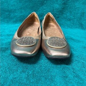 Clarks bronze Flats